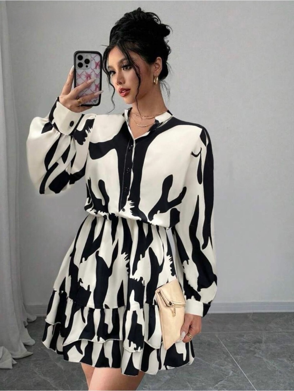 Black & White Abstract Print Tiered Mini Dress